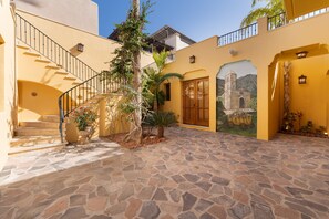 Main Patio / stairs to terrace