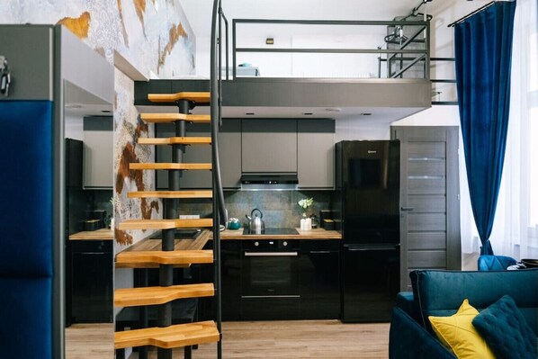 Living space | Book Now with RENTUJEMY.COM
