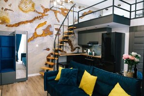 Living space | Book Now with RENTUJEMY.COM