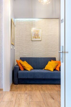 Studio - Sofa Bed | Book Now with RENTUJEMY.COM