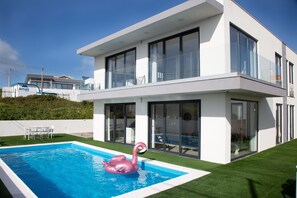 Modern and new - waiting for you!