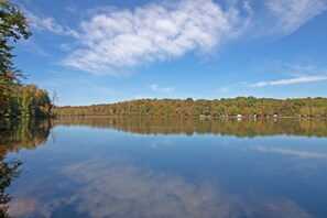 And walking distance to lake views! 