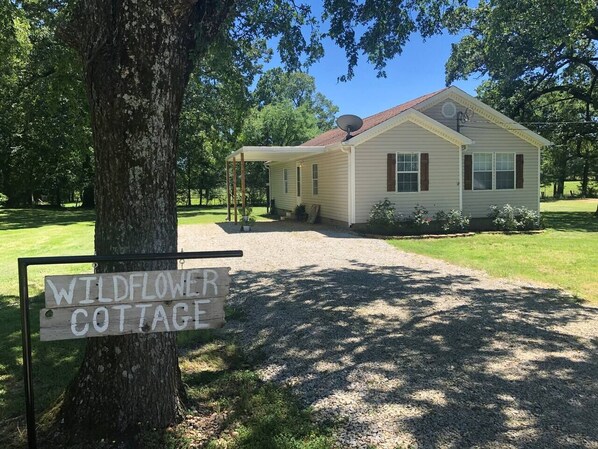 1 Level Home in the Country