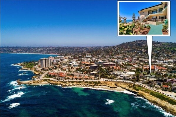 Steps to Ocean and walk to the Village of La Jolla.
