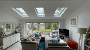 Lovely bright but cosy lounge space