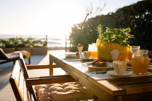 Spring,Day,Natural landscape,Summer,Beach,Garden view,Sea view,Sunrise