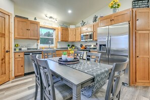 Dining Area | Kitchen | Cooking Basics