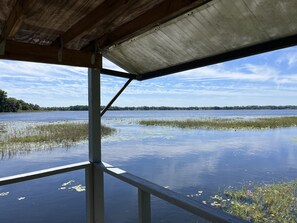 Hernando Lake is 6200 acres