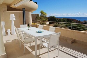 Outdoor dining area