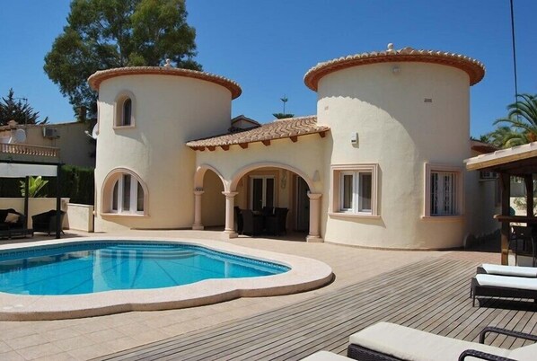 Terrace and pool