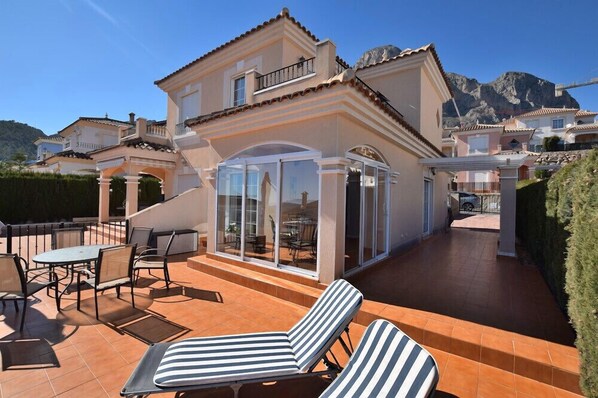 Balcony / terrace