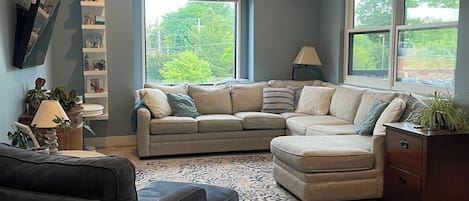 Living room with queen pullout