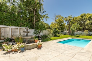 Stunning 6x4m , heated pool with solid cover.