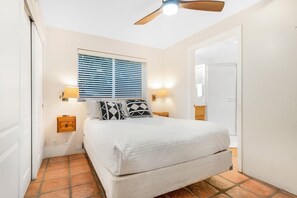 Queen bed in the primary bedroom. 