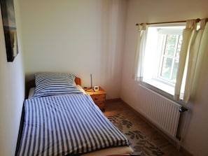 Schlafzimmer mit Einzelbett