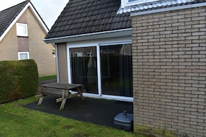 Ulkoruokailutilat