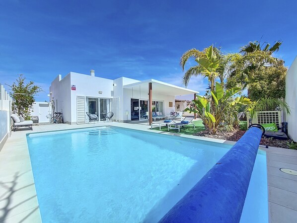 Villa Mar de Cristal Schwimmbad Wi-Fi TV Garten Parkplatz auf dem Dach