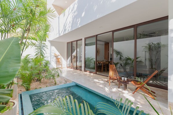 Terrace/patio