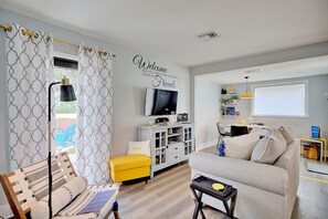 Perfect for Movie Nights a HDTV.