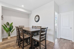 Dining table seated for 6