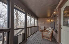 Screen Porch