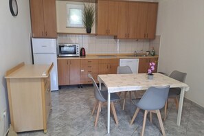 Kitchen and dining area