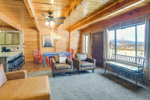 Living Room | 1st Floor | Flat-Screen TV | Central Heating | Free WiFi