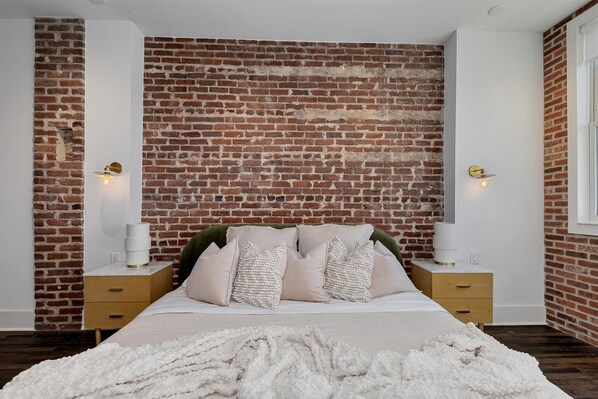 Master Bed - High End King Mattress