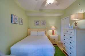 Guest Bedroom with a queen bed-Sleeps 2