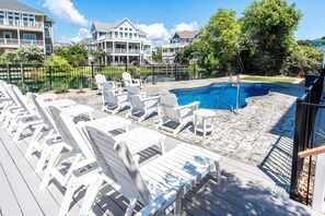 Private pool: Open April thru Mid Oct.