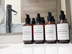 Badezimmerausstattung