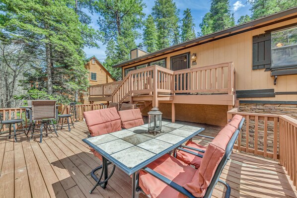 Ruidoso Vacation Rental | 4BR | 3BA | 1,770 Sq Ft | Stairs Required