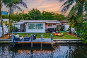 Your backyard oasis: Kayaks, sunsets, and endless waterfront fun.