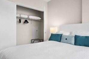 Mission Valley San Diego San Diego 1 Bedroom Bedroom