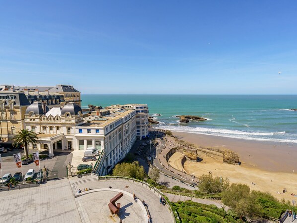 Strand