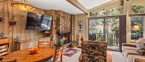 The cozy atmosphere invites you to unwind & reconnect with simpler times, making it the perfect setting for creating lasting memories with loved ones.