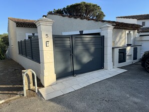 Exterior detail