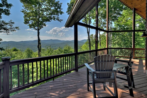 Incredible view of the North Georgia Mountains at this Blue Ridge cabin rental