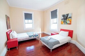 Bedroom offers Queen and Single Bed
