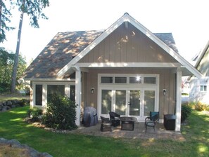Back patio (1)