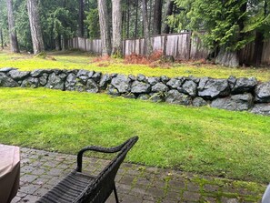Quiet outdoor space