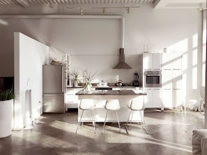Kitchen stocked with dishes, glassware, pots, Vitamix is lovely for staying in. 