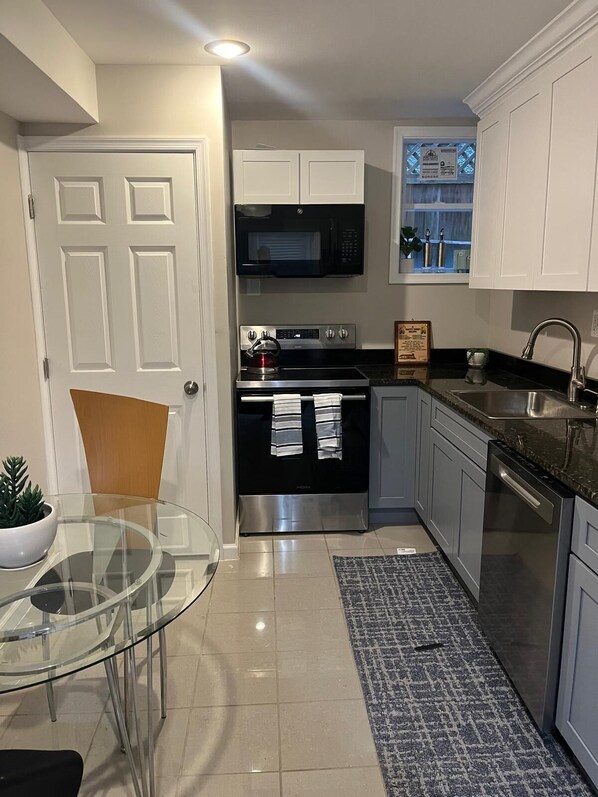 Kitchen and dinner 