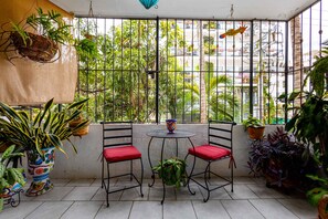 Condo - Image 4