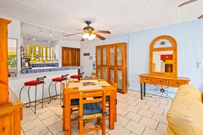 Condo - Image 3