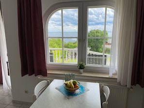 Ostseeblick vom Esstisch