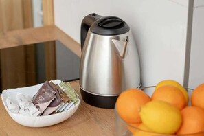 Kaffee und/oder Kaffeemaschine