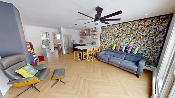 Living Room Area with Seating - Living Room Area with Seating