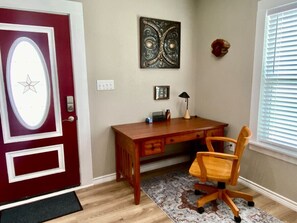 Work Station