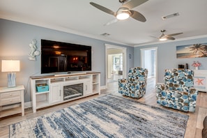 Living Room | Single-Story Home